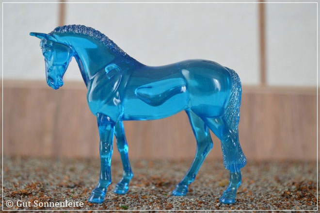 #59208 Horse Crazy Barn | clear blue | 2014 - lfd. OF